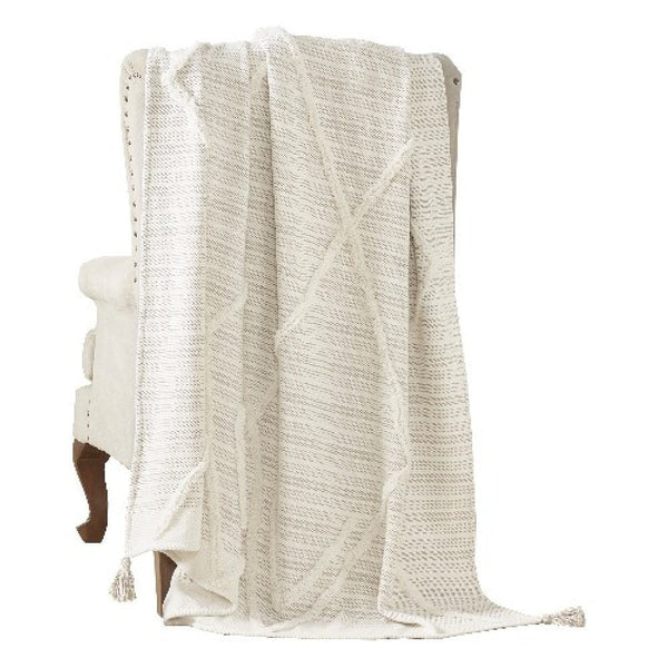 60 X 70 Off White Diamond Pattern Cotton Throw  